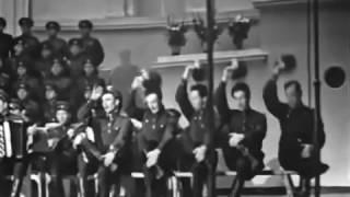 "Soldiers friendship dance" - The Alexandrov Red Army Ensemble (1965)