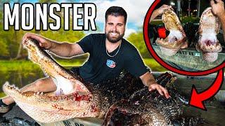 First Time Hunting MASSIVE GATORS IN FLORIDA! *Tagged out*