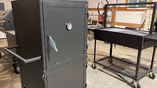 20”/20” upright vertical smoker