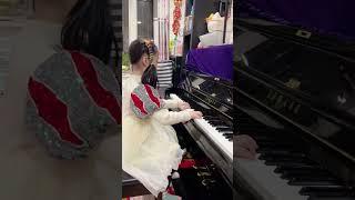 Alina Lin- 6 years old- 《Sonatina in F Major》 - Ludwig van BeethovenuAnh. 5, No. 2