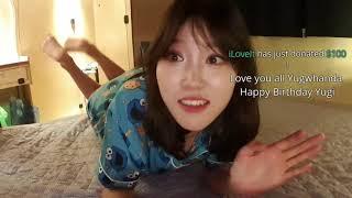 IRL - THICC Korean streamer bed twerks! (Yugwha0901)