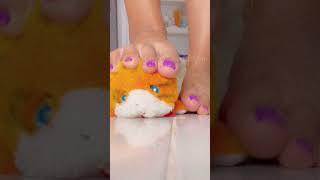 Toy Crushing barefoot  #barefoot #asmr #toefl