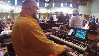 Altar Call/Benediction - Greater Mt Sinai COGIC - 10/20/24 - Dan "Spiffy" Neuman on organ