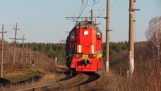 ТЭМ18ДМ-584/583 с перегоняемой половинкой 2ТЭ116-1255 секция А