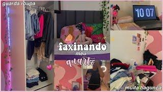 FAXINA NO MEU QUARTO ~ organização, guarda-roupa e escrivaninha