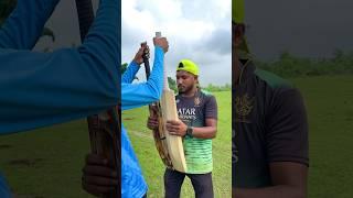 Leather Bat ने लिया Tennis Bat का बदला  #cricket #trending #viral #reels #ytshorts #shorts #top