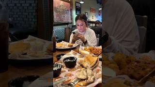 Funny Waitress Pranks her  (@bassett_12)