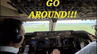 BOEING 747 "GO AROUND, GO AROUND" At 200 feet, ..  Houston Airport.(A/C  on the runway)