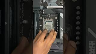 Applying Thermal Paste!!