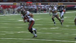 Bucs block punt - Corey Lynch makes a big special teams play for the Bucs, blocking