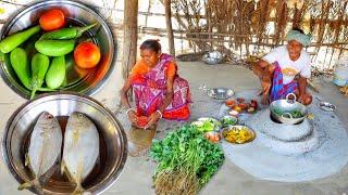 Sea fish curry with Brinjal and Methi shak vaja cooking and eating by santali tribe couple