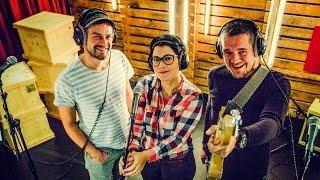 Siska & Her Breakfast Band - Open (Live)