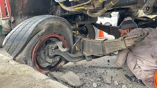 Truck tyre are Blast in Road Due to Overload & Front Axle Repair