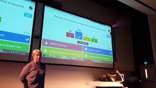 Boosting engagement in university lecture with Kahoot