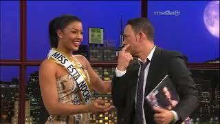 Sarodj Bertin baptizes a tv host in Lipstick Kiss Marks 口紅キス뽀뽀