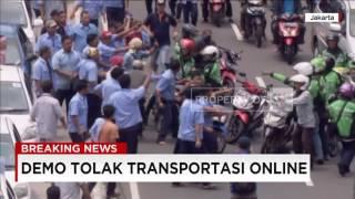 Provokasi Berbuah Saling Pukul Antara Pengemudi Taksi dan Ojek Online