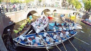 Chaos on the Amsterdam Canals - Collisions and Traffic Jams