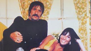 Sonny & Cher  I got you babe (with lyrics)