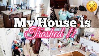 *TRASHED HOUSE* CLEAN WITH ME || SPEED CLEANING MOTIVATION || AFTER A TRIP CLEANING || FITBUSYBEE