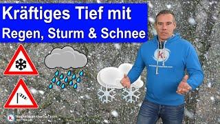 Markante Kaltfront, wilder 4. Advent mit Schnee- und Graupelschauern, oben winterlich