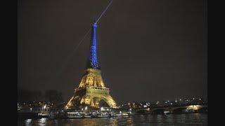 VIDEO | Paris lights up Eiffel Tower in colors of Ukraine flag to mark 1-year of Ukraine war