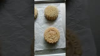 PERTAMA KALI COBA BIKIN MOONCAKE