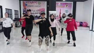 Cikini Cikondang Ria Tiktokviral || zumba || santi ofc || senam kreasi