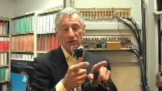 UCLA's Leonard Kleinrock displays Internet's first router