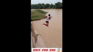 Experience of jump in dam #viral #a2z #camera man #dam a2z