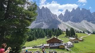 Dolomites,Italy -The Best View️ [Rifugio Delle Odle,Geisleralm]