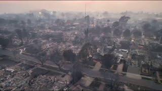 La devastazione dell'incendio di Los Angeles visto dal drone