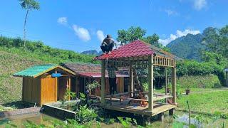 A beautiful day to roof a new wooden CABIN together. Living in the forest for 4 years