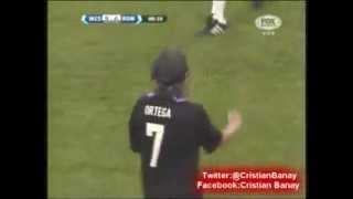 Ariel Ortega amazing goal! ( Messi and friends vs. Rest of the World )