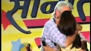 YouTube - Richard Gere kissing Shilpa Shetty.flv