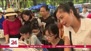 Tuyển sinh Đại học 2021: Thí sinh được đăng ký nguyện vọng trực tuyến | VTV24