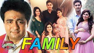 Gulshan Kumar Family With Parents, Wife, Son, Daughter and Brother