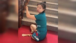 Quad Amputee Woman Trying to Use the Staircase  | OOE Amputee Lady