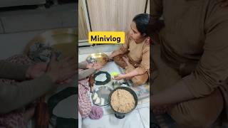 aj banayi humne gujiya  holi ki tyari shuru|| market me machi dhoom #family #vlog #minivlog #shorts