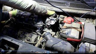 Замена свечей зажигания на Форд Эксплорер 2013 года Ford Explorer 3,5