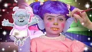 Bridget Face Paint | Trolls | We Love Face Paint