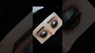 smoke eye makeup tutorial #eyemakeuptutorial #smokeyeyes #shortfeed #shorts #trending #ytshorts