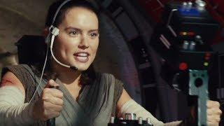 Millennium Falcon Chase Scene - Star Wars: The Last Jedi