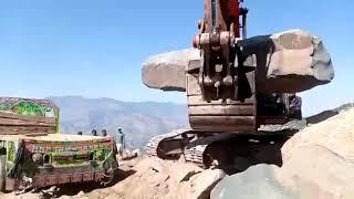 Extremely Dangerous Loading with Excavator!