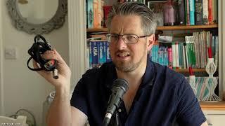 How to record a podcast with Zoom Podtrack P4 & Hollyland Lark M1 radio mics