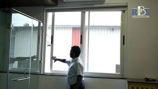 2-Track Sliding Window with Mosquito Mesh