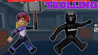 TROLLING a Fortnite Avatar in Flee the Facility!