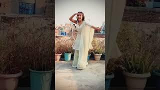 #shorts #youtubeshorts #dancebysandhya #sapnachoudharysong2022 #lookbeautifulsandhya