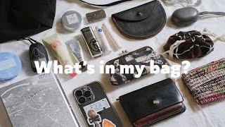 【What's in my bag】デザイナー夫婦のカバンの中身 |  バッグ再販のお知らせ