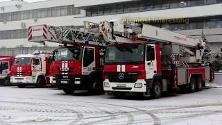 RUSSIAN FIRE TRUCK responding compilation (Moscow)