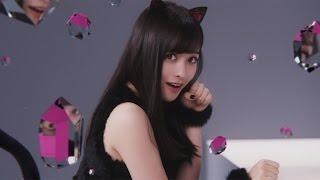 Kanna Hashimoto wears cat's ears and black fishnet stockings, turning into "Black Cat Canna"!